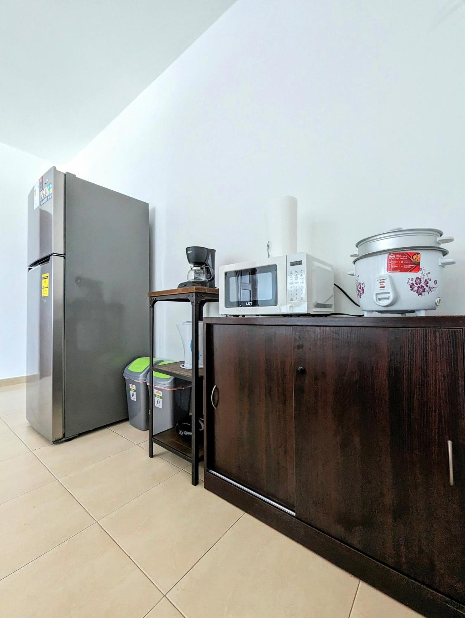 Apartment Yc 701-b L En Av Balboa Panama Stadt